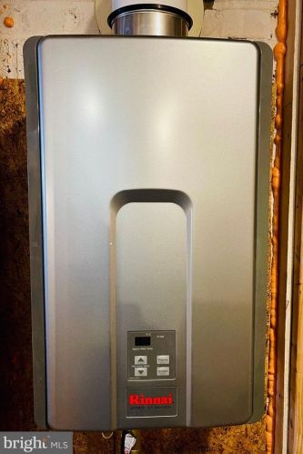 4533 Eads Pl, Washington DC  20019-4764 exterior