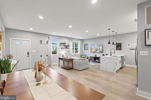 1838 Providence St, Washington, DC 20002-1769