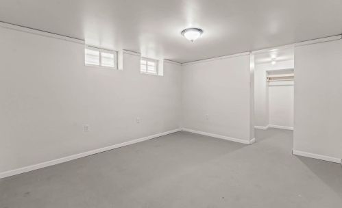 2756 55, Milwaukee WI 53210-1558 exterior