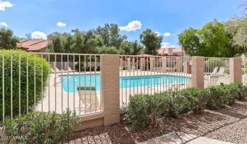 500 Roosevelt Ave, Chandler AZ  85226-2641 exterior