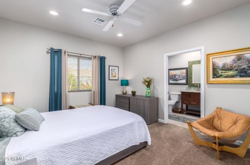 2806 Angela Dr, Phoenix AZ 85032-2049 exterior