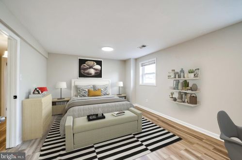 4110 Duvawn St, Alexandria VA 22310-2022 exterior