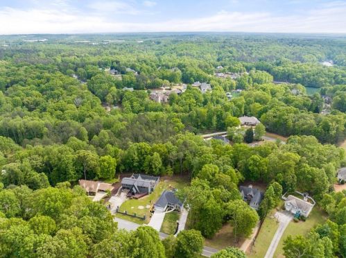 5523 Stone Trce, Gainesville GA 30504-8149 exterior