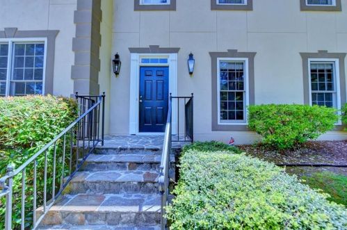 2635 Braffington Ct, Atlanta, GA 30350-5607