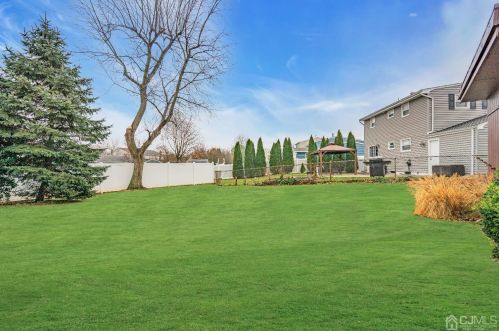 15 Bertrand St, Old Bridge NJ exterior