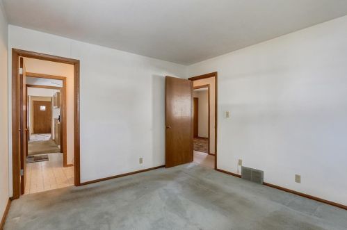 9728 Langlade St, Milwaukee WI 11032-1321 exterior