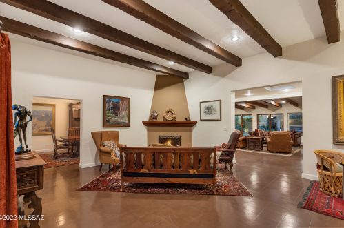 2100 4 St, Tucson AZ 85705-7806 exterior