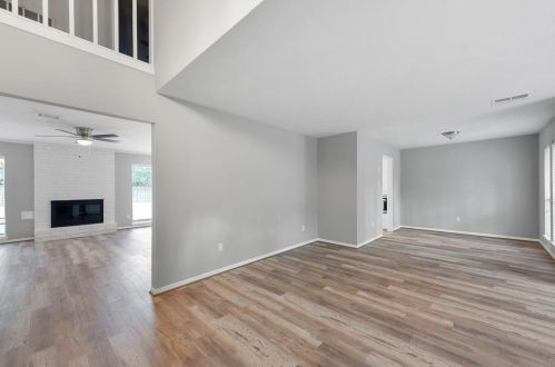 2211 Silver Falls Dr, Humble, TX 77339-1754