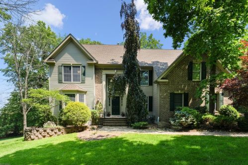 10 Liberty Corner Rd, Warren, NJ 07059-2708