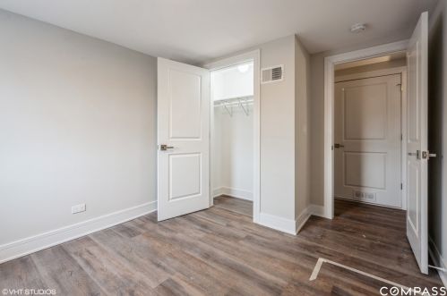 504 Wisconsin St, Chicago IL 60614-5232 exterior