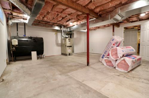 511 Deer Mdw Rd, Concord NH 03303-7806 exterior