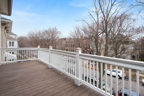 1125 Montana St, Chicago IL 60614-2109 exterior