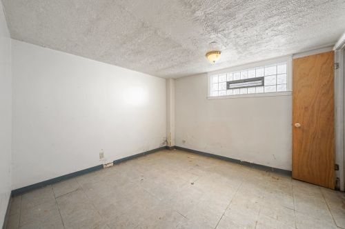 9540 Lowe Ave, Chicago IL 60628-7435 exterior