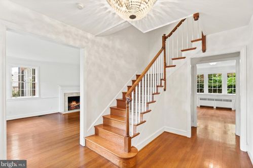 4530 Dexter St, Washington DC  20007-1115 exterior