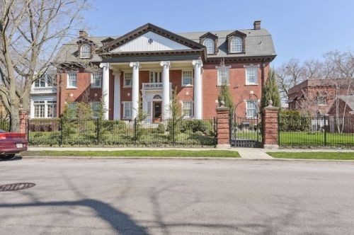 1000 48th St, Chicago IL 60615-1802 exterior