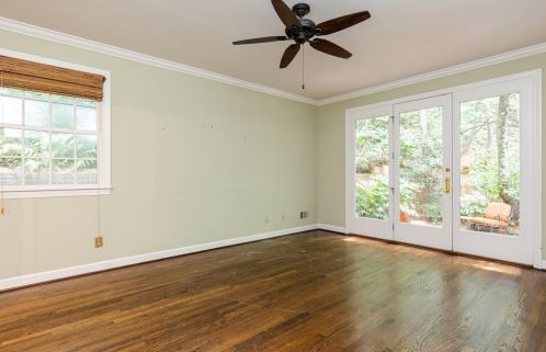 11 Bohler Mews, Atlanta GA 30327-1141 exterior