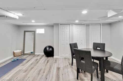 967 Southfield Rd, Bham MI  48009-1625 exterior