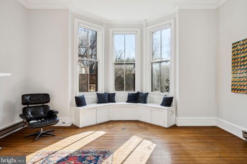 2322 Delancey Pl, Philadelphia PA 19103-6407 exterior