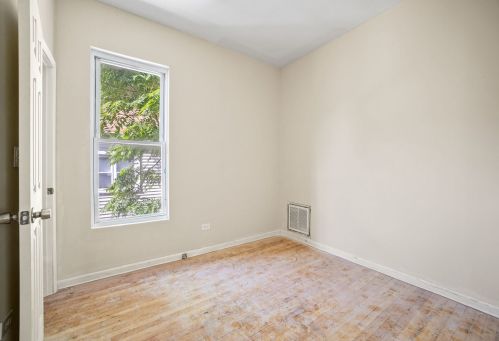 132 113 St, Chicago IL 60655-1431 exterior