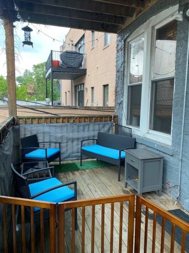 850 Damen Ave, Chicago IL 60612-3728 exterior