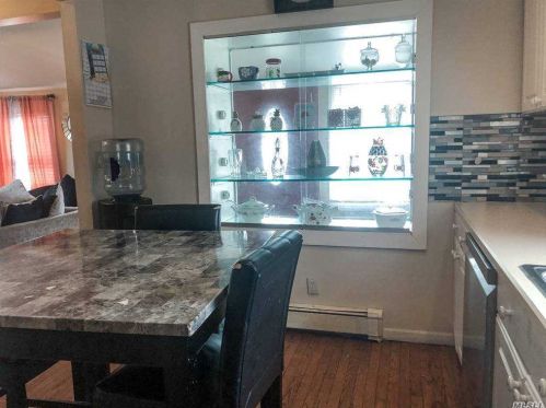 6 Vondran St, Huntington Station NY exterior