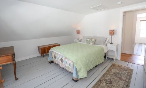 5 Perkins St, Concord NH 03301-4520 exterior