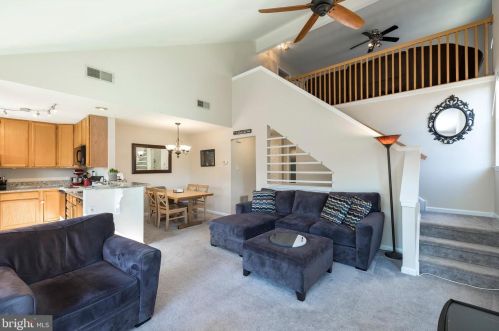 2502 Foxmeadow Cir, Limerick, PA 19468-1575