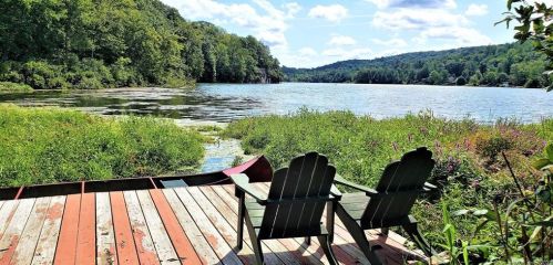 303 Mamanasco Rd, Ridgefield CT 06877-2425 exterior