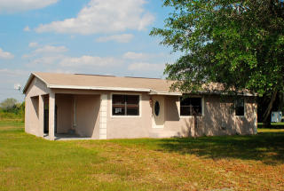 1845 53rd St, Okeechobee, FL 34974-6075