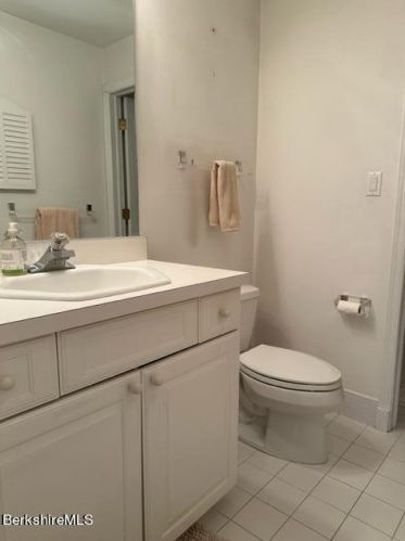 260 Pittsfield Rd, Lenox MA 01240-2309 exterior