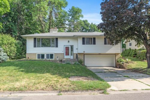 1820 2nd St, South Saint Paul, MN 55075-1814