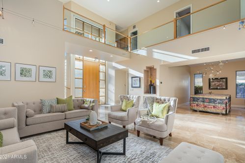 6413 31st St, Phoenix AZ 85008-1127 exterior