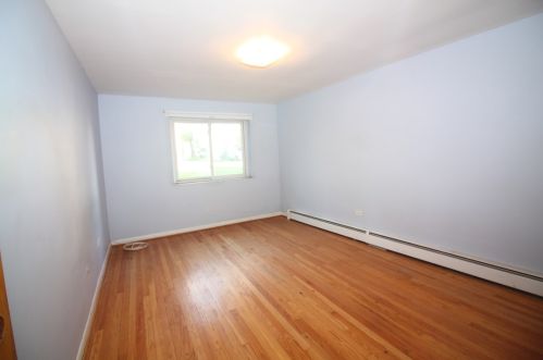 6815 Raven St, Chicago IL 60631-2532 exterior