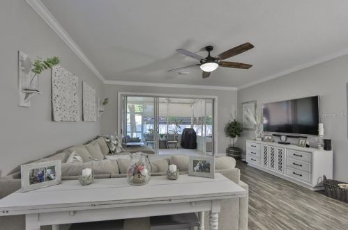 6615 Shining Sun Ct, Tampa FL 33634-1251 exterior