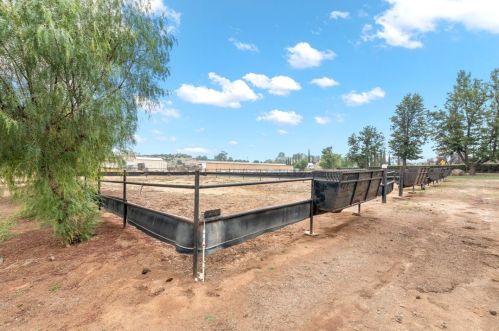 19030 Santa Rosa Mine Rd, Perris CA 92570-7769 exterior