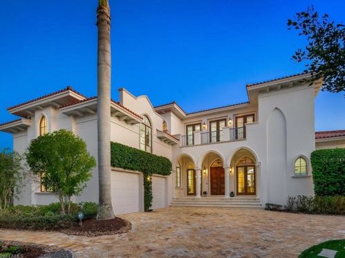 210 Cuddy Ct, Naples FL 34103-4074 exterior