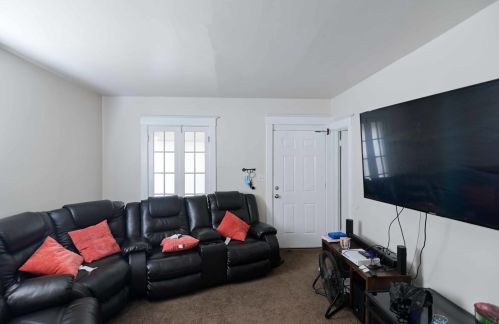 722 8th St, Waukegan IL 60085-7210 exterior