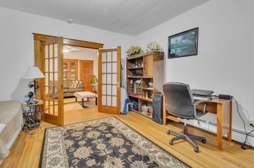 194 Gold St, New Britain CT 06053-3758 exterior