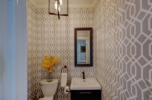 61 Arlington Ave, Providence RI 02906-2443 exterior