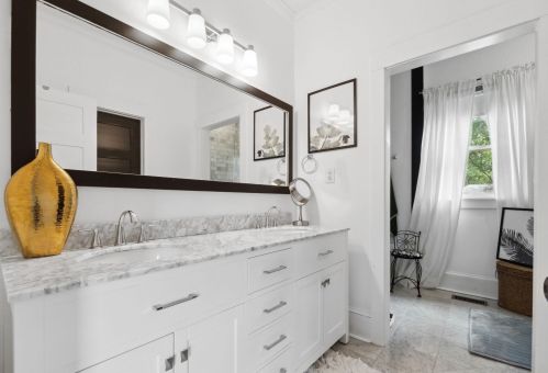 548 Holderness St, Atlanta GA 30310-1750 exterior