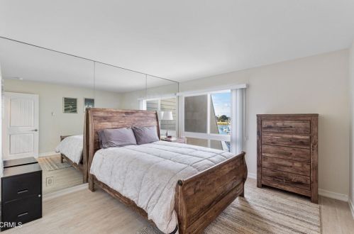 3101 Peninsula Rd, Oxnard CA  93035-4202 exterior