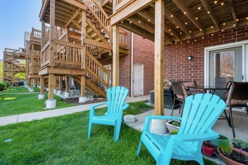 1109 Crosby St, Chicago IL 60610-2405 exterior