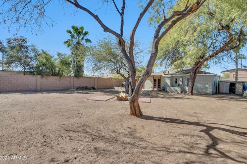 4405 19 Pl, Phoenix AZ 85016-5429 exterior