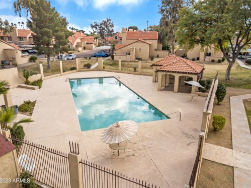 4601 102nd Ave, Phoenix AZ  85037-5202 exterior