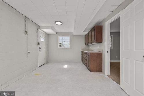 113 Monument St, Rockville MD 20850-2836 exterior