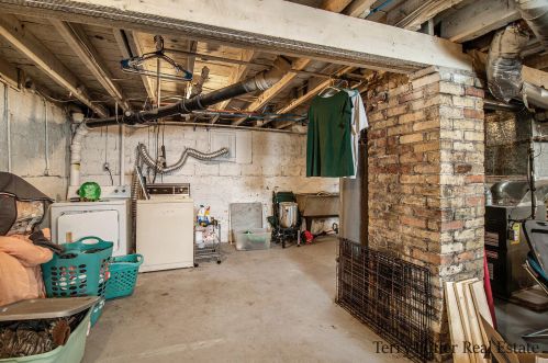 1632 Sanford St, Meskegon MI  49441-2521 exterior