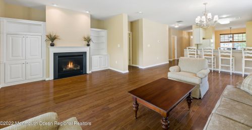 24 Cromwell Ln, Jackson Twp NJ 08527-4687 exterior