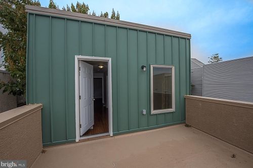 1737 Federal St, Philadelphia PA 19146-3715 exterior