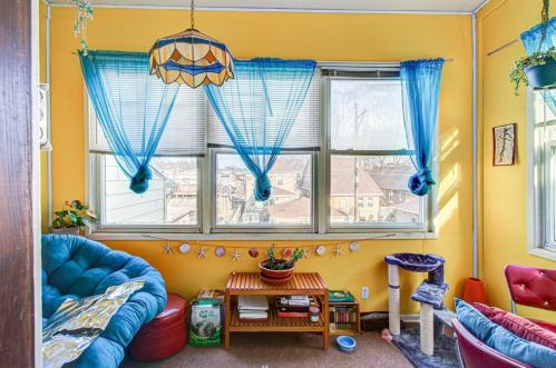 4937 Monticello Ave, Chicago IL 60647-1132 exterior