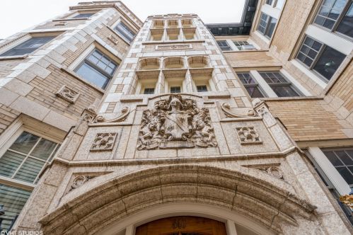 540 Brompton Ave, Chicago, IL 60657-1873